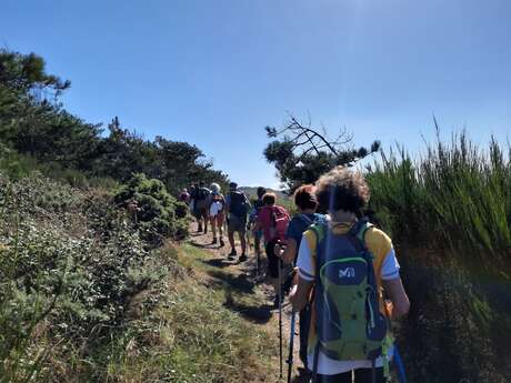 Randonnée pédestre - 8 km : Les chemins de croix, ça doit être un calvaire ! Randonnée pédestre - 8 km : Les chemins de croix, ça doit être un calvaire !