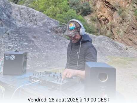 CLOSING APÉRO TECHNO AVEC JO & DRK