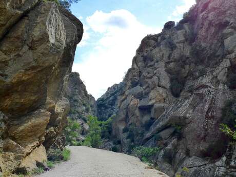 ITINÉRAIRE ACCESSIBLE - RANDONNÉE LES GORGES D'HÉRIC