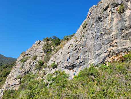 SITE D'ESCALADE DE ROQUEBRUN