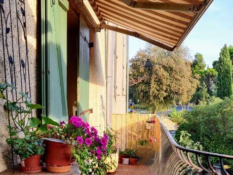 ÉVASION AU BORD DU CANAL DU MIDI : MAISON CONFORTABLE À POILHES POUR 4 PERSONNES