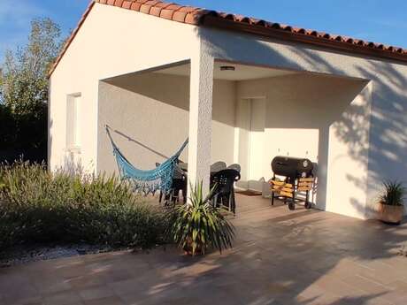 JOLIE MAISON CAÏPI*** F3 AVEC JARDIN ET TERRASSE NORMES PMR 3* À LE PRADAL