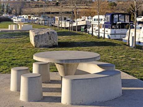 AIRE DE PIQUE-NIQUE DU CANAL DU MIDI