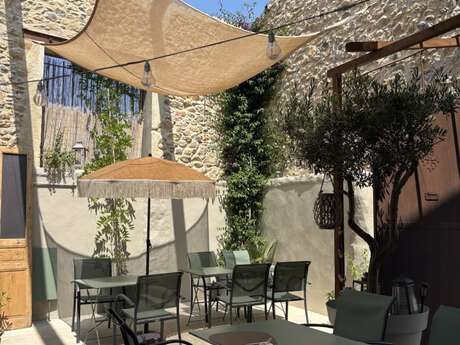 LE CANTINA DEL PASAJE