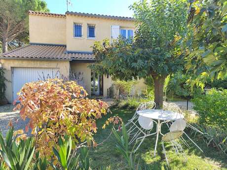 FERRIE VERONIQUE - LES MURIERS