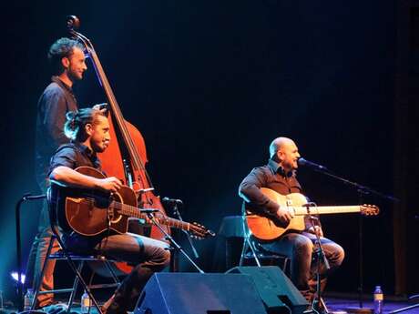 JAZZ AU CLOITRE - SAMSON SCHMITT TRIO