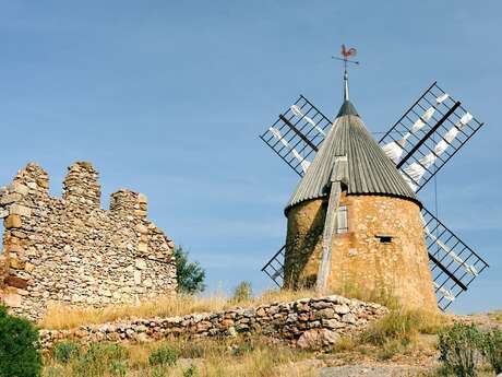 MOULIN DU ROCHER