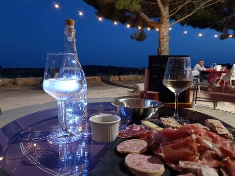 SAVEURS ÉTOILÉES : LES NOCTURNES LOU BELVESTIT