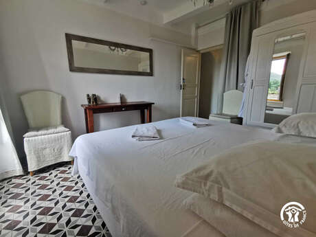 MANOIR LA TRIVALLE - CHAMBRE FAMILIALE JASMIN