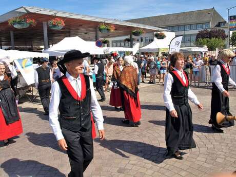 Marché estival d'Erquy