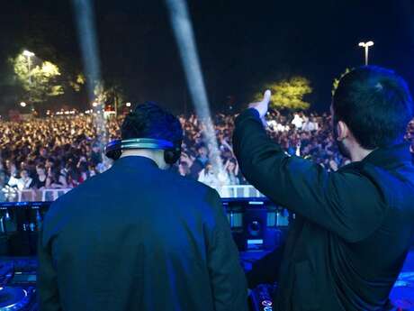 VL SUMMER TOUR