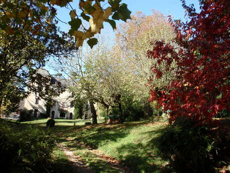 Du château au moulin