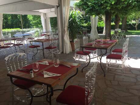 Restaurant Domaine Les Falaises Restaurant Domaine Les Falaises