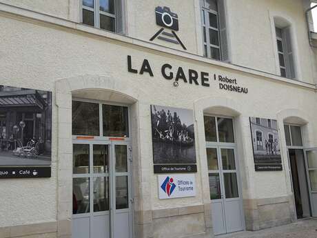 La Gare Robert Doisneau