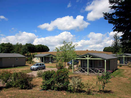 Terres de France - Résidence de Tourisme Les Hameaux de Miel