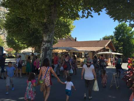 Marché à Cabrerets Marché à Cabrerets
