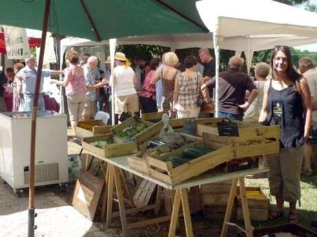 Marché d'été à Fajoles