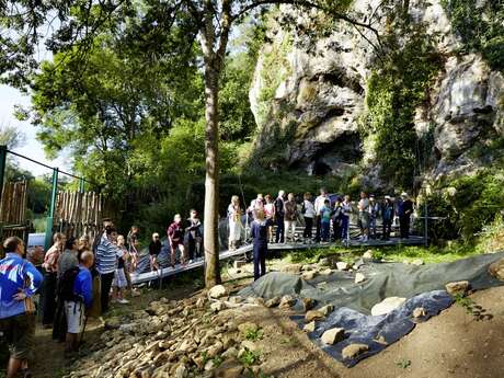 Balade Guidée "A la découverte des grottes de Piage"