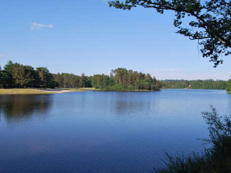 Grand Tour du Lac de Feyt