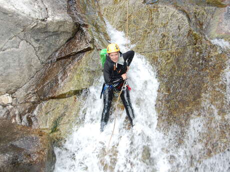 GRANDEUR NATURE : CANYONING