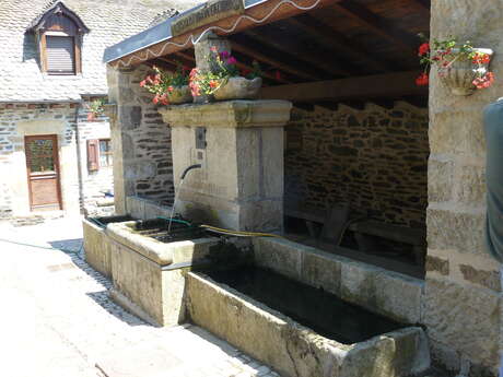 LES HAMEAUX DE MENDE: BAHOURS, CHABRIT, CHABANNES, CHANTERUEJOLS, LE MAS LES HAMEAUX DE MENDE: BAHOURS, CHABRIT, CHABANNES, CHANTERUEJOLS, LE MAS