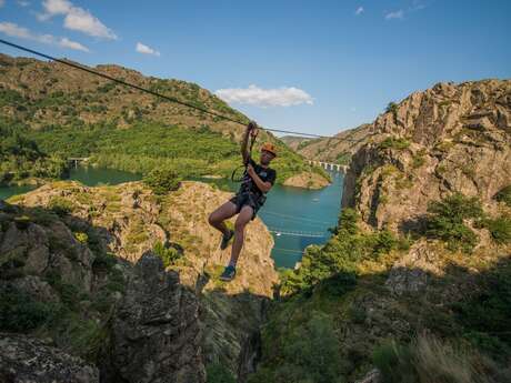 GRANDEUR NATURE : SPORTS DE GRIMPE