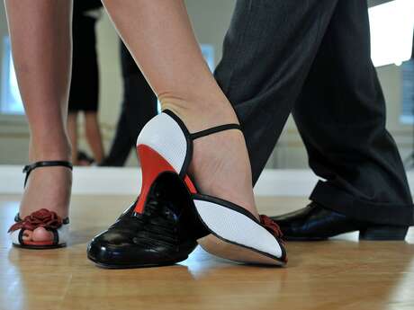 COURS DE DANSE