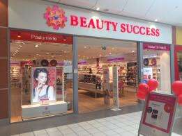 BEAUTY SUCCESS