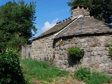 SENTIER DU MOURE D'ALLENC
