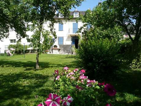 Gîte Abérou - Au pied des montagnes