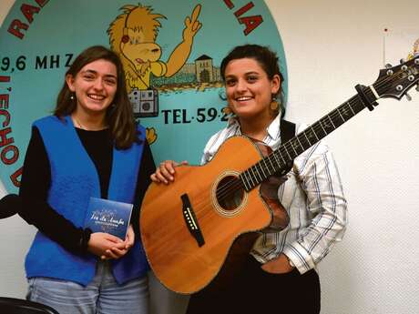 Concert du duo de chanteuses souletines Léa eta Anuxka