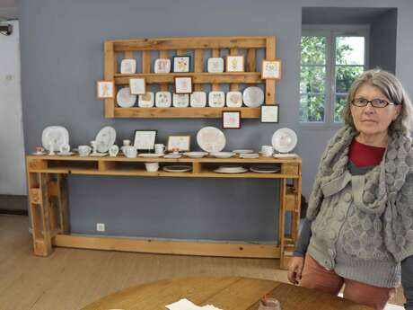 Exposition de peintures sur porcelaines et faïences