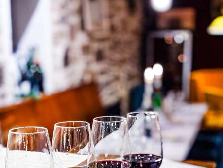 Soirée dégustation vin et fromage chez Assemblage