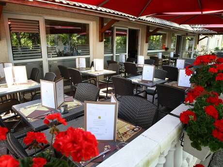 Hôtel-Restaurant "Prim'Hôtel Bagatelle" Hôtel-Restaurant "Prim'Hôtel Bagatelle"