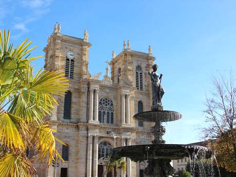 Collégiale Notre-Dame Collégiale Notre-Dame