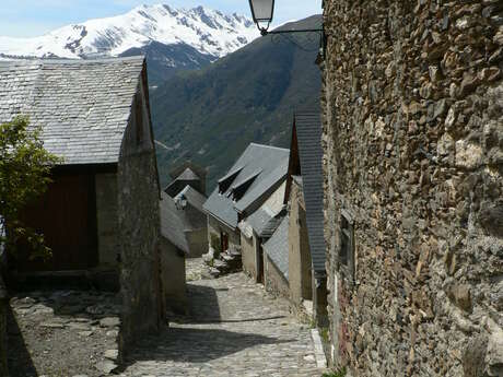 CIRCUIT DU PAYS D'ART ET D'HISTOIRE A GRAILHEN CIRCUIT DU PAYS D'ART ET D'HISTOIRE A GRAILHEN