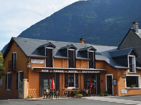 CAFÉ HÔTEL DE LA GARE CAFÉ HÔTEL DE LA GARE