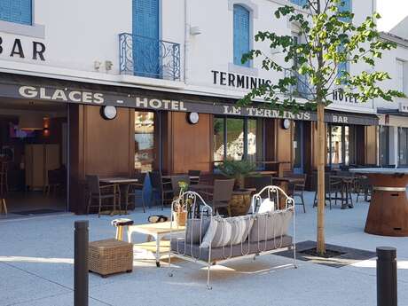 HOTEL BISTRO LE TERMINUS HOTEL BISTRO LE TERMINUS