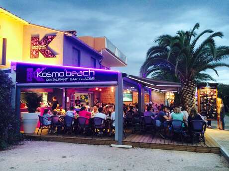 KOSMO BEACH