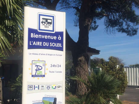 CAMPING CAR PARK AIRE DU SOLEIL