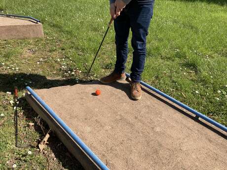 Mini-golf