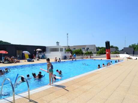 Piscine municipale de la Chartre sur le Loir