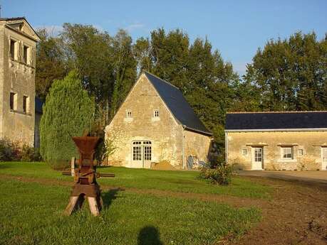 GÎTE LA CHAPELLE AU LOGIS DE POËLLIER