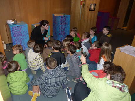 "Atelier des tout petits "Drole de cadeaux dans le traîneau!"