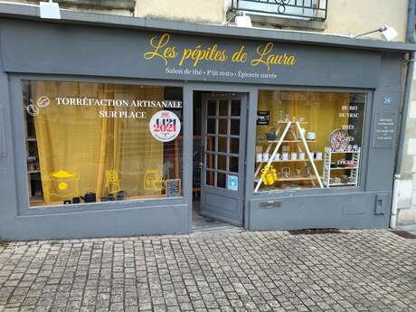 LES PÉPITES DE LAURA