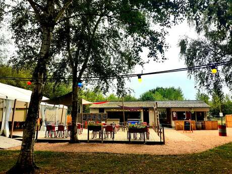 GUINGUETTE O BORD DU LOIR GUINGUETTE O BORD DU LOIR