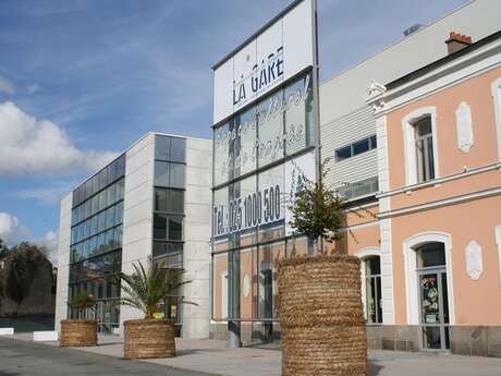 ESPACE CULTUREL ET DE CONGRÈS RENÉ CASSIN-LA GARE