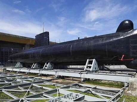 Le Sous-marin Flore - S645 et son musée