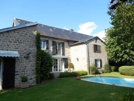 Chambres d'hôtes Gîtes de France - LA CHAPELLE SAINT MARTIAL - 4 chambres - Réf : 23G0531 Chambres d'hôtes Gîtes de France - LA CHAPELLE SAINT MARTIAL - 4 chambres - Réf : 23G0531