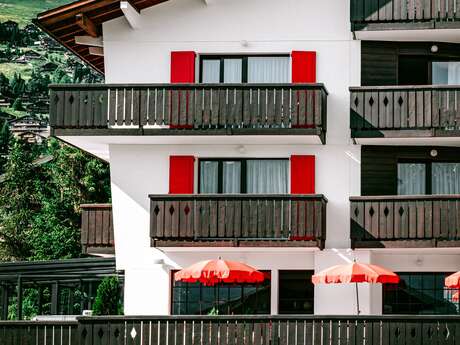 Experimental Chalet Experimental Chalet
